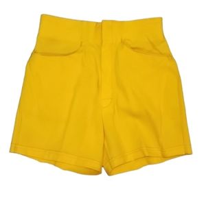 Sand-Knit by Medalist vintage shorts yellow size 28 (XS)